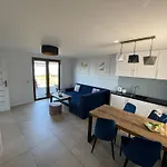 5 Metrow Od Morza Apartment Rewa