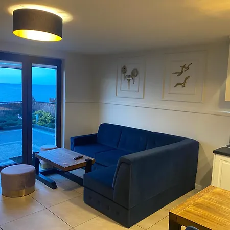 Apartment 5 Metrow Od Morza Rewa