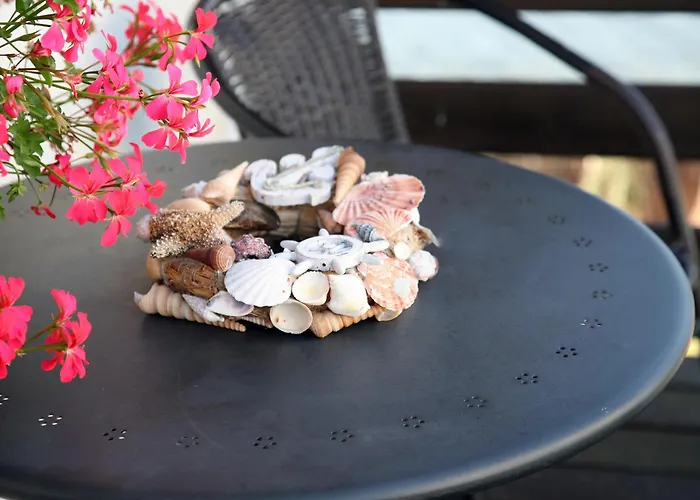 5 Metrow Od Morza Lägenhet *