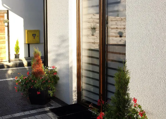 5 Metrow Od Morza Lägenhet *