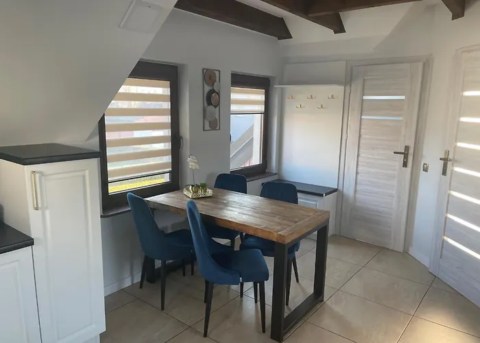 5 Metrow Od Morza Lägenhet *